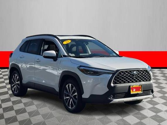 TOYOTA COROLLA CROSS 2023 7MUDAABG4PV062772 image TOYOTA COROLLA CROSS 2023 7MUDAABG4PV062772 image